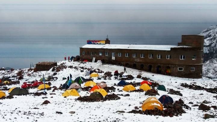 На горе Казбек в августе выпал первый снег. ФОТО - Netgazeti