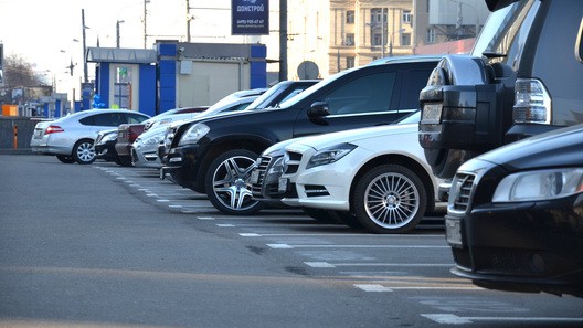 Стоимость парковок в центре Москвы вырастет ради борьбы с трафиком