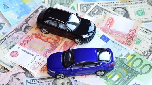 В России 26 марок поменяли цены на машины за месяц
