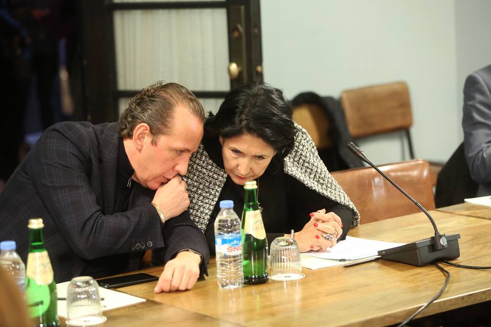 Парламентским секретарем Саломе Зурабишвили может стать адвокат Дмитрий Габуния   - Netgazeti