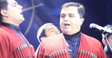 Популярный фольклорный исполнитель Георгий Ушикишвили спел на митинге. ВИДЕО - Netgazeti