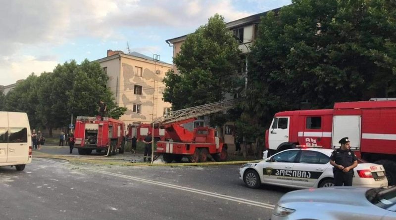 СМИ: поджог в жилом доме в Кутаиси мог быть умышленным - Netgazeti
