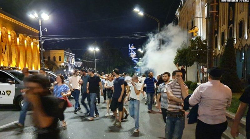 Посольства Великобритании и США призвали соблюдать закон на акции в Тбилиси - Netgazeti
