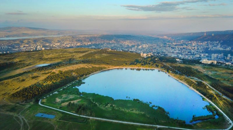 Мэрия столицы построит новую дорогу на озеро Лиси   - Netgazeti