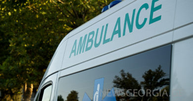 Семь человек пострадали в ДТП с микроавтобусом в Западной Грузии