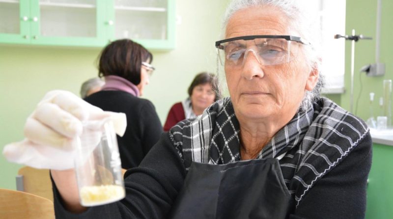 В Грузии учителя-практики смогут выйти на пенсию, получив премии - Netgazeti