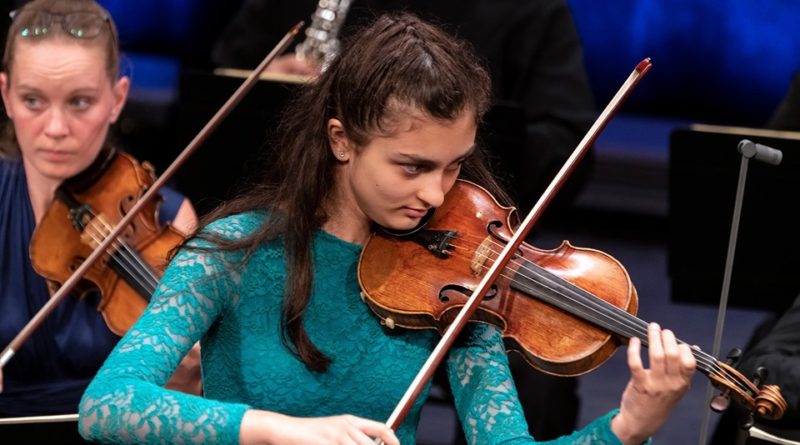 Юная скрипачка из Грузии победила на фестивале в Будапеште - Netgazeti