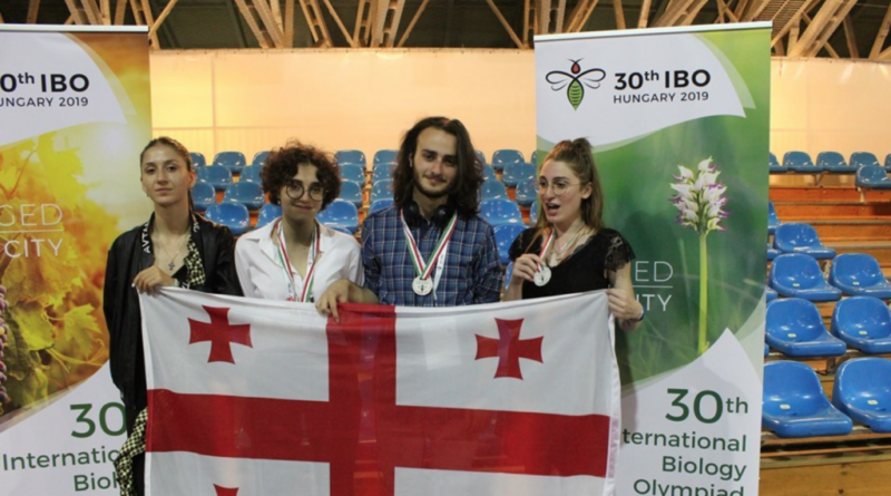 Грузинские школьники завоевали три бронзы на Международной олимпиаде по биологии - Netgazeti