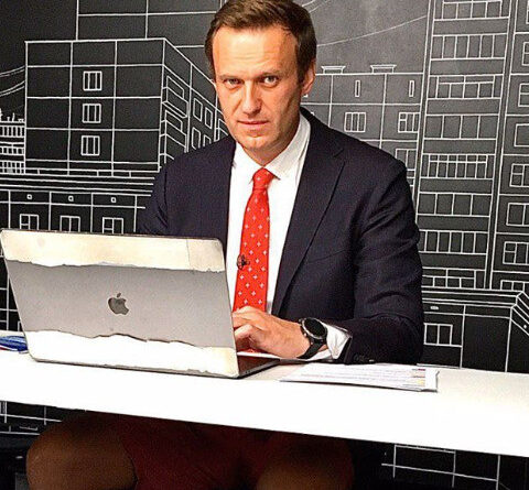 «В его организме яд, опасный для окружающих»: новые данные о состоянии Навального