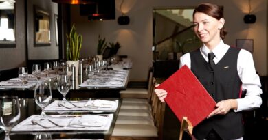 Власти обсудили с представителями ресторанного бизнеса введение новых ограничений