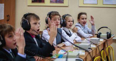 Впервые у незрячих школьников будут аудио-учебники