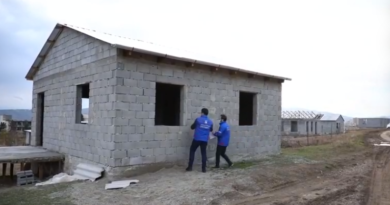В Тбилиси владельцам незаконно строящихся домов дали два дня на снос
