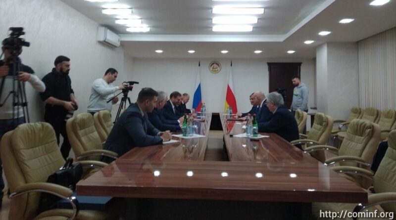Российская парламентская делегация проводит встречи в Цхинвали