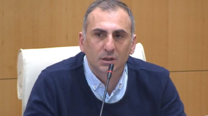 Депутат призвал выслушать защитников Батумского бульвара в парламенте