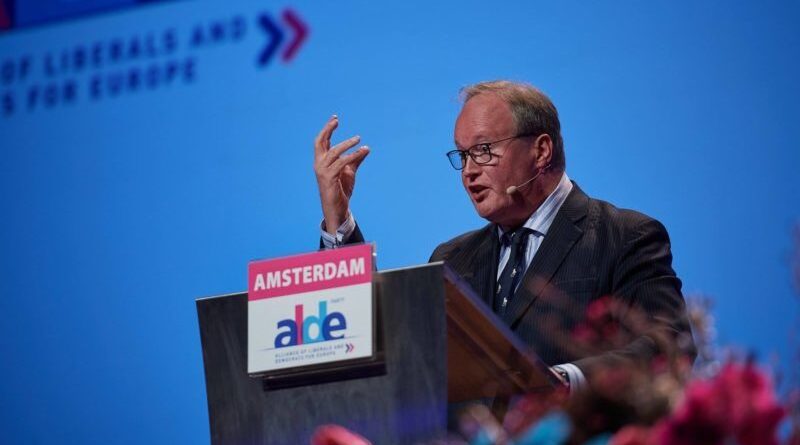 Президент ALDE призывает освободить Нику Мелия