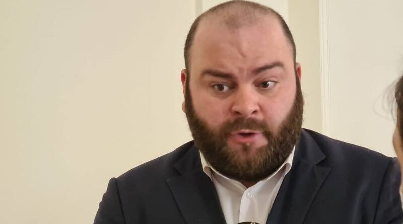 Член партии Гахария: «В Грузии наличествуют формы неформального правления»