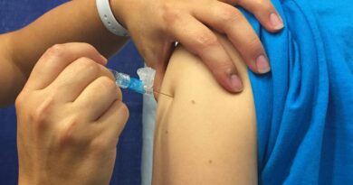 Отсрочка введения второй дозы ковид-вакцины может помочь снизить смертность