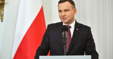 Президент Польши пообещал поделиться с Грузией ковид-вакцинами