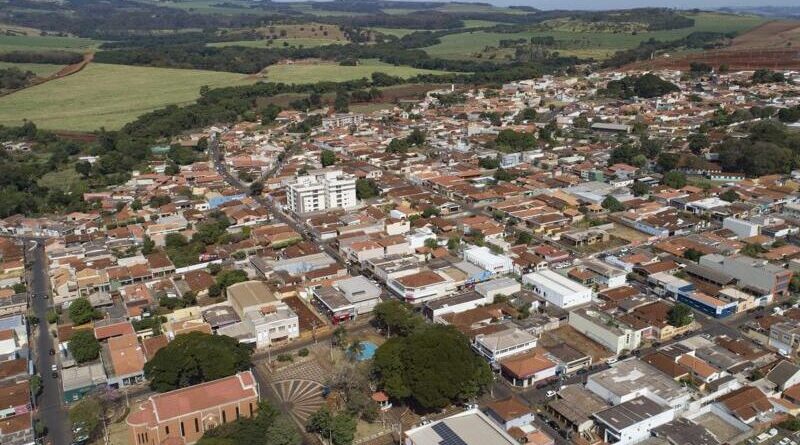 Бразильский город вернулся к своему привычному образу жизни после вакцинации препаратом Sinovac