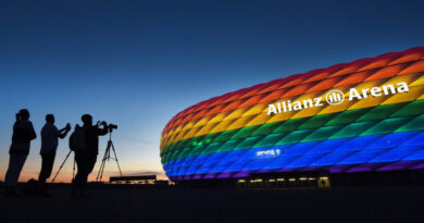 УЕФА отклонило заявку на радужную подсветку стадиона Allianz Arena