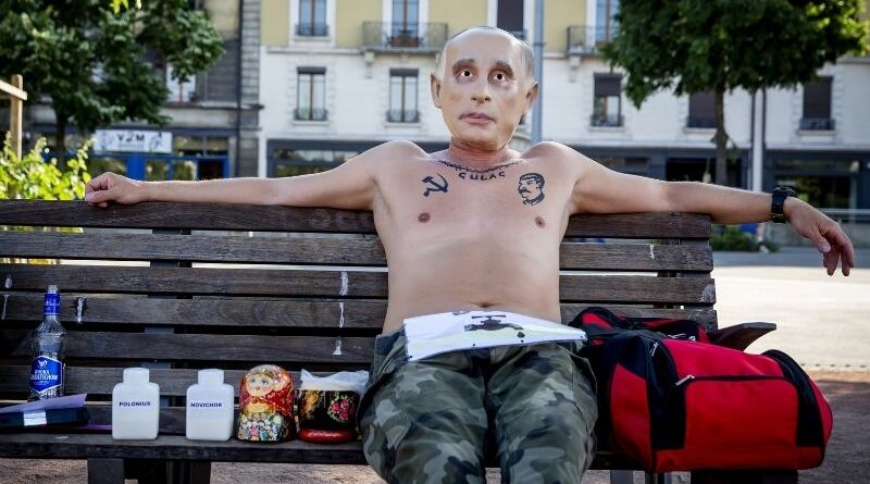 В Женеве Путина встречают акцией протеста — Фоторепортаж