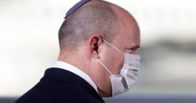 Жителей Израиля вновь обяжут носить маску в закрытых помещениях
