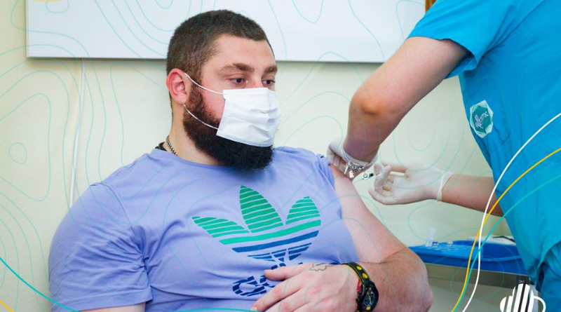Олимпийский чемипон Лаша Талахадзе вакцинировался от ковида
