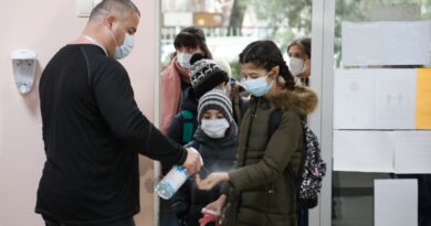 Очный учебный процесс в школах и университетах Грузии возобновится 4 октября