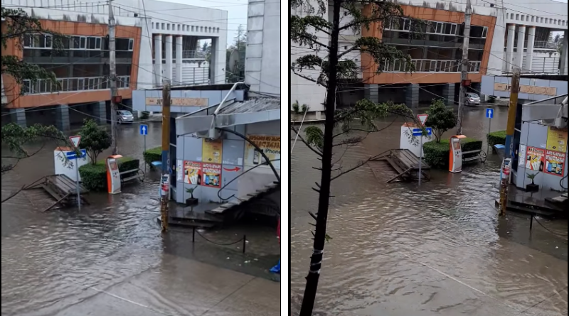 В результате сильных дождей в городе Поти оказались затоплены улицы, дворы и подвалы домов