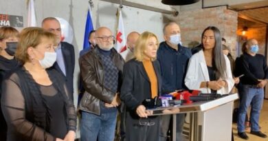 Грузинские медики призывали перевести Саакашвили в многопрофильную клинику