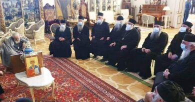Грузинский патриарх обсудил с членами Священного синода файлы полученные в результате предполагаемой прослушки