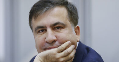Какие места в Батуми посетил Саакашвили судя по видео