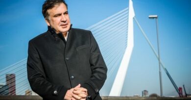 Саакашвили отказался от лечения связанного с голодовкой