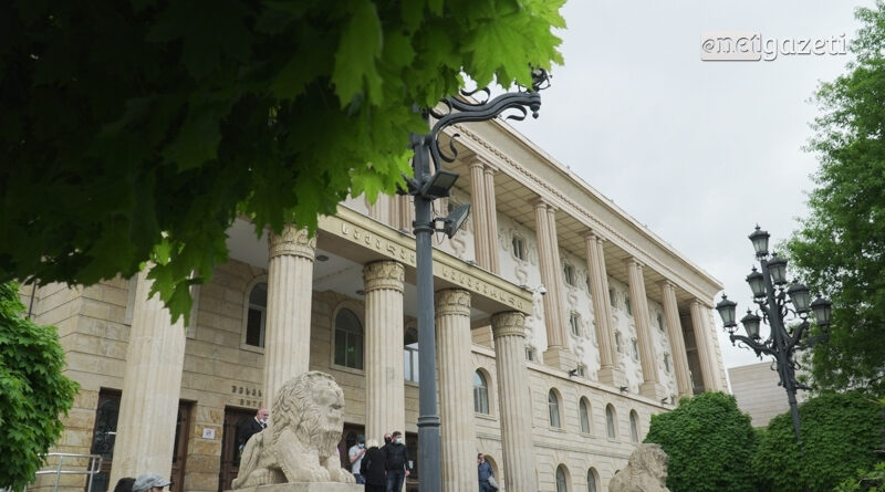 Суд поместил под стражу Элгуджу Цомая, обвиняемого по делу Саакашвили