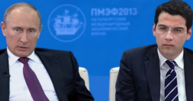 Кем является глава де-факто МИД Абхазии и почему Украина объявила его в розыск