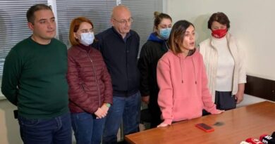 Пять депутатов Сакребуло Зугдиди объявили голодовку