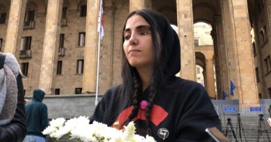 Грузинская девушка, лишившаяся глаза на митинге подала в суд на МВД Грузии