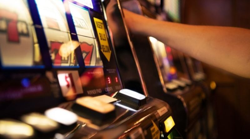 Парламент Грузии принял поправки об азартных играх