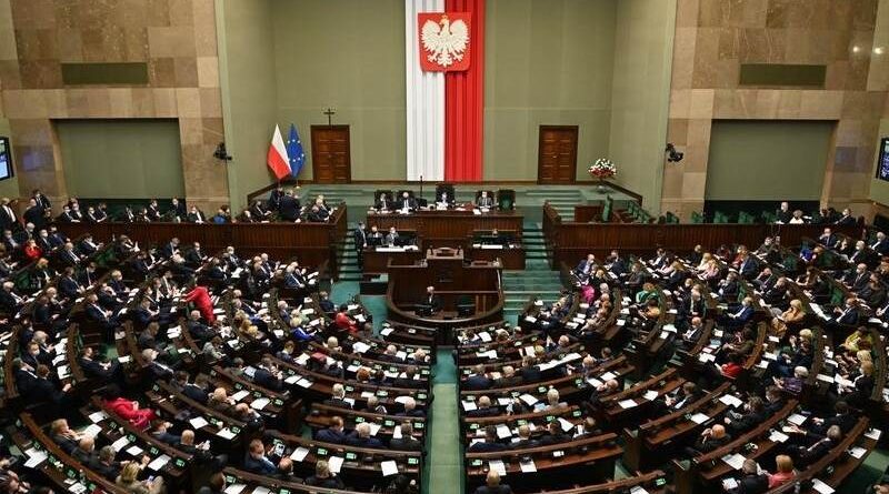 Польский Сейм принял резолюцию в поддержку Украины