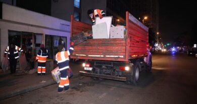 Городские службы произвели демонтаж прилавков торговцев в Тбилиси и Кутаиси