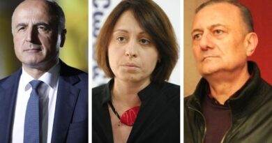 Парламент прекратил депутатские полномочия Хоштария, Джапаридзе и Нателашвили