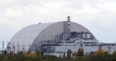 Российские ВС захватили Чернобыльскую АЭС
