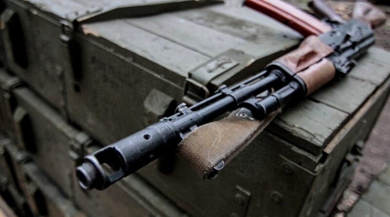 В Бердянске оккупант застрелил жителя, который не захотел отдавать мобильник
