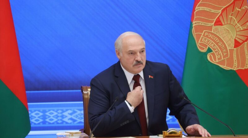 Зеленский поговорил с Лукашенко