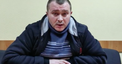 Бывший капитан полиции РФ порвал свой паспорт и хочет воевать на стороне Украины