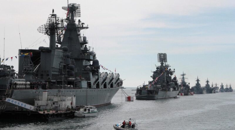 В МВД сообщили об обстреле российскими кораблями украинского берега в Одесской области