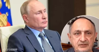Группа генералов замкнет Путина и выведет войска – российский политолог