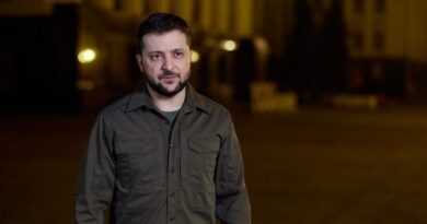 Зеленский отозвал послов Украины из Грузии и Марокко