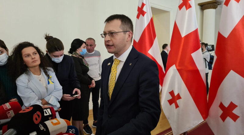 Посольство: В Грузии находятся около около 4,100 граждан Украины