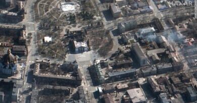 Россия нанесла удар по школе в Мариуполе, где прятались около 400 человек